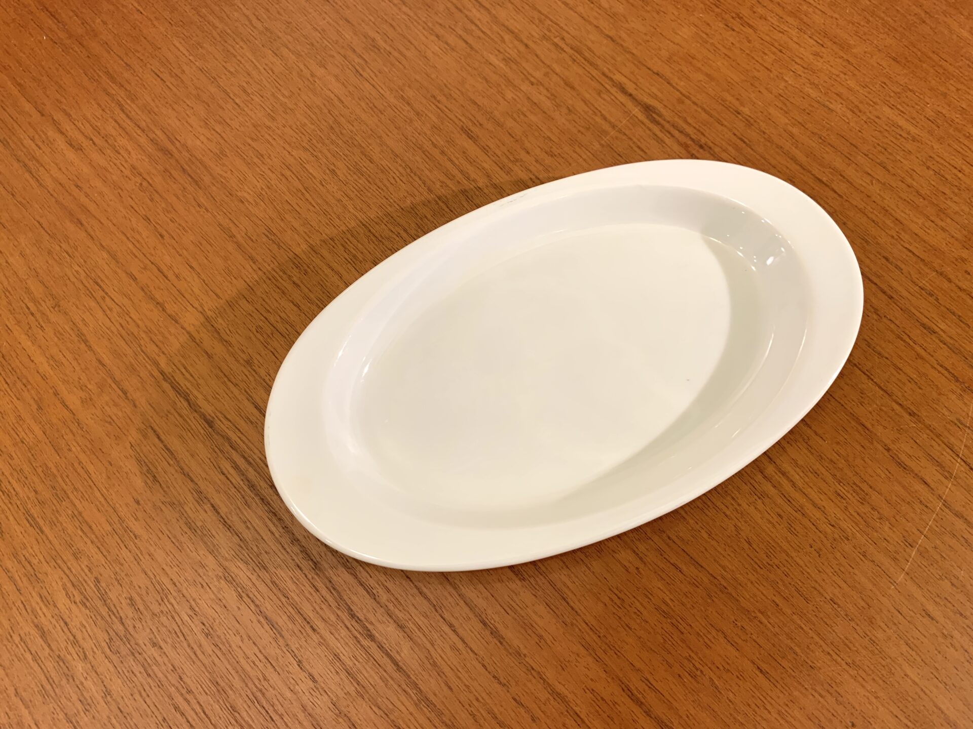 Porvasal オーバルプレート小皿